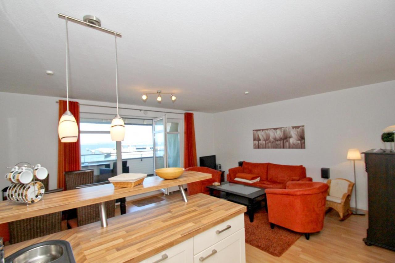 Hafennahe Ferienwohnung Mit Balkon Und Meerblick - Hafenhaeuser Wiek Wohnung 14 Wiek auf Rügen Екстериор снимка